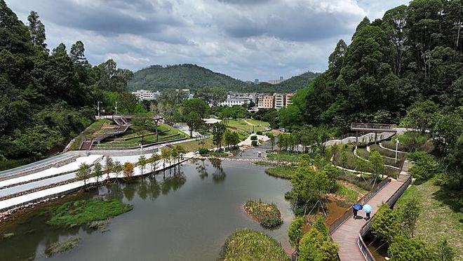 10月密歇根大学消费者信心指数降至68.9 三个月来首次下降